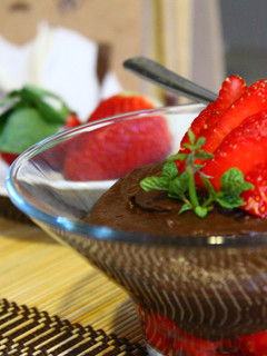 Una foto de Mousse de chocolate y aguacate