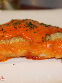 Una foto de Lomo de bacalao en salsa de piquillo