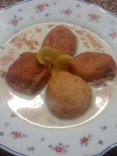 Una foto de Panecillos con leche