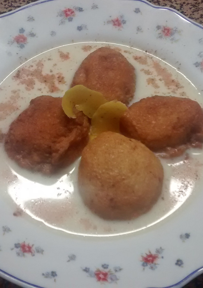 Una foto de Panecillos con leche