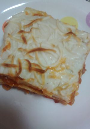 Una foto de Lasaña de atun