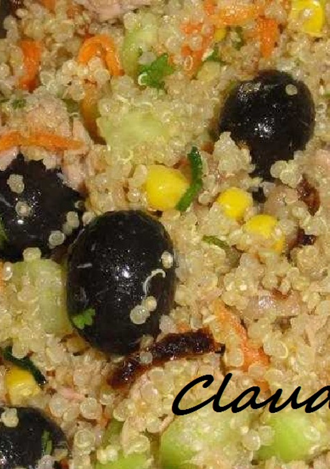Una foto de Ensalada de quinua con atún