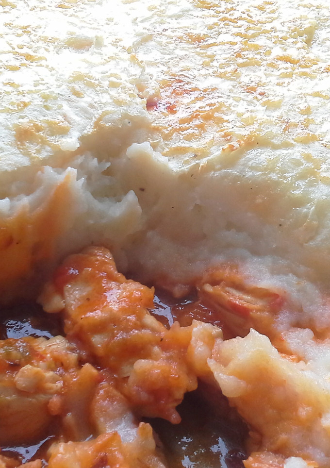 Una foto de Pavo con gratinado de puré de patatas