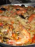 Paella a la leña
