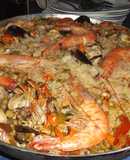 Paella a la leña