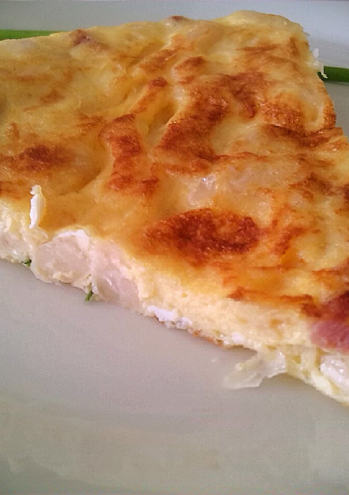 Una foto de Tortilla de judías blancas con bacon