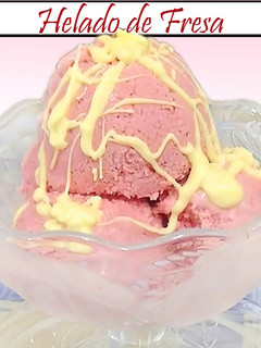 Una foto de Helado de fresa casero