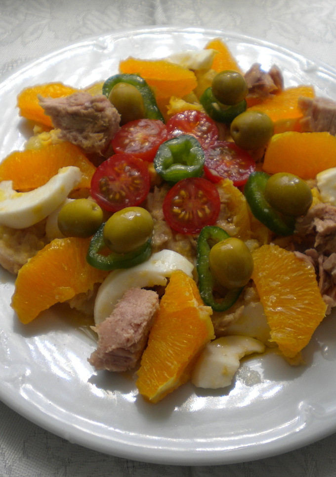 Una foto de Ensalada de verano con naranja