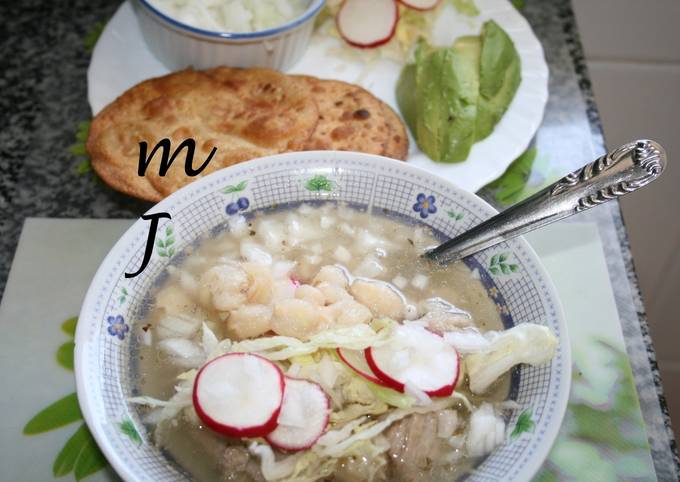 Pozole estilo Guerrero (México) Receta de carmen munguia carrillo- Cookpad