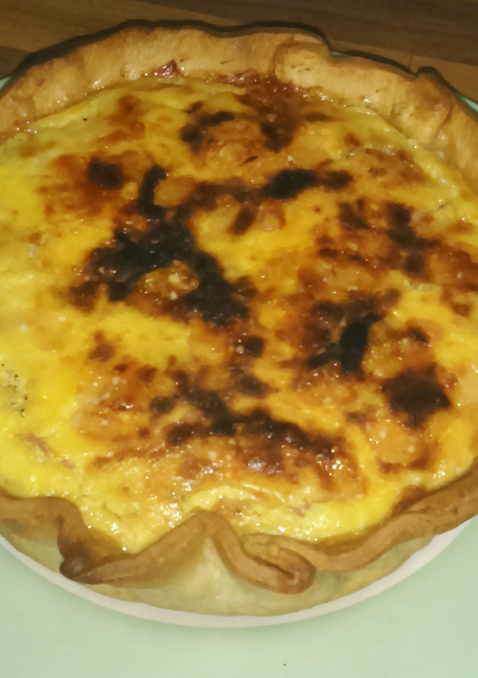 Una foto de Quiche de bacon y queso