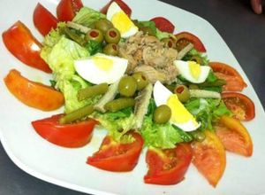 Una foto de Ensalada Nizarda