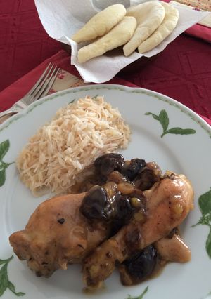 Una foto de Rooz (arroz con fideítos)