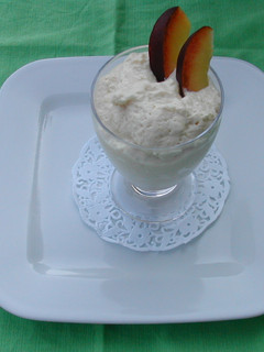 Una foto de Espuma de ciruelas