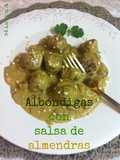 Albóndigas de ternera con setas y salsa de almendras
