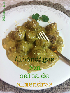 Una foto de Albóndigas de ternera con setas y salsa de almendras