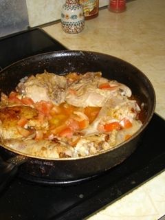 Una foto de Pollo con crema y paprika