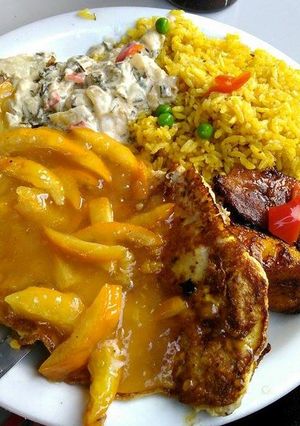 Una foto de Pechugas en salsa de mango