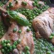 Pollo alemán con guisantes
