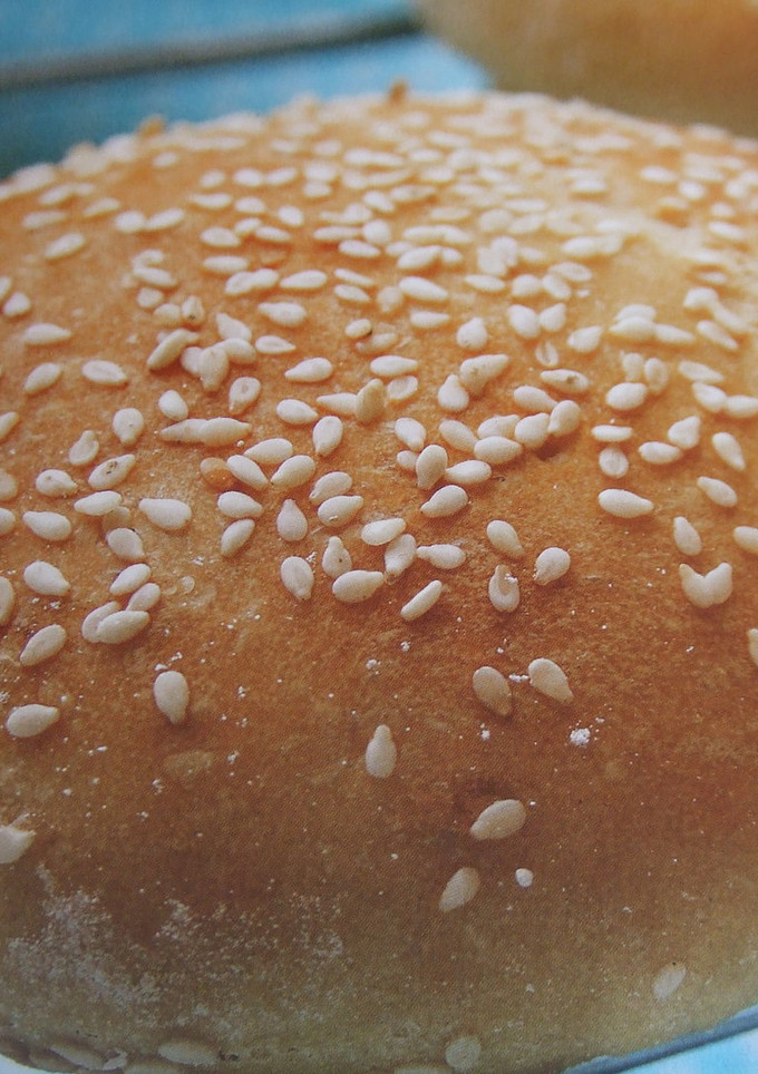 Una foto de Panecillos de queso con semillas