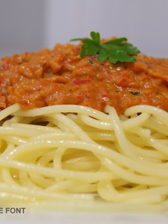 Una foto de Espaguetis Afro con salsa de crema de cacahuete