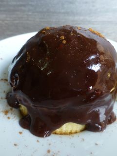 Una foto de Bomba de chocolate