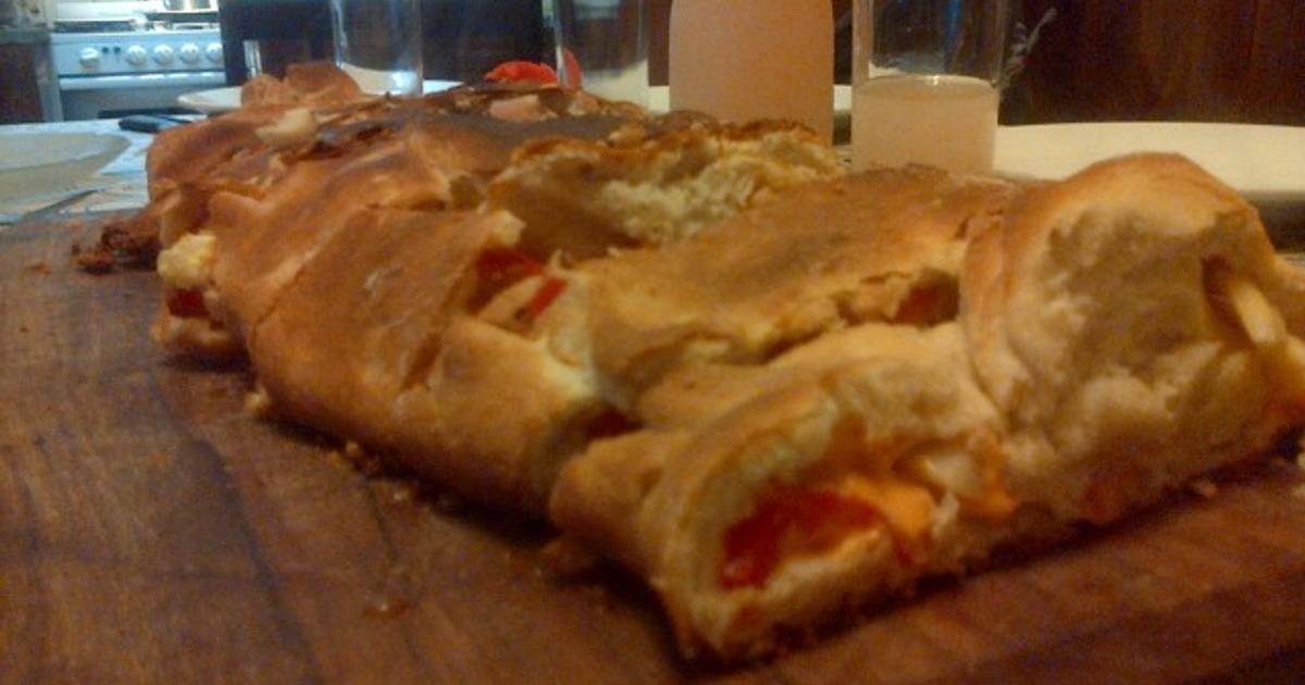 Pizza rellena Receta de Yamila- Cookpad