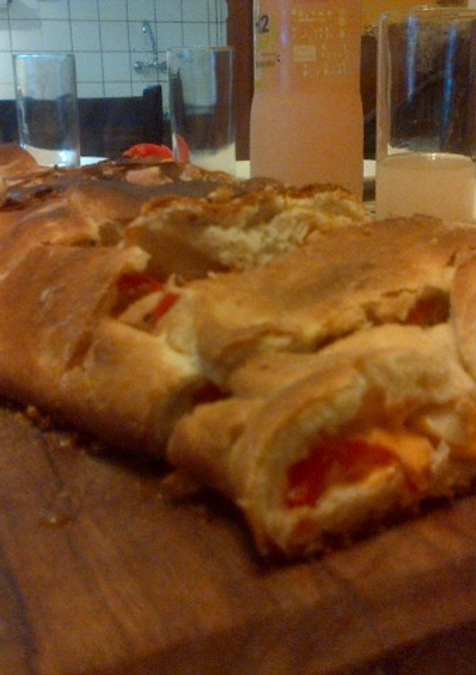 Una foto de Pizza rellena