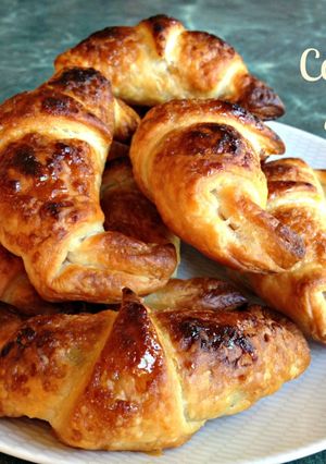 Una foto de Croissant rellenos de nutella