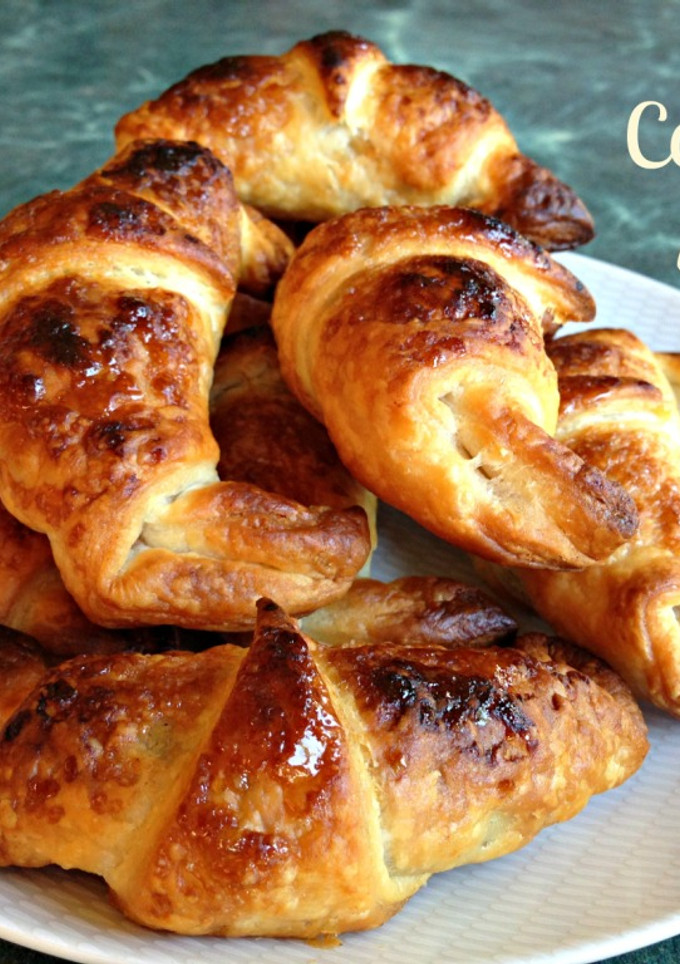 Una foto de Croissant rellenos de nutella