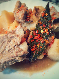 Una foto de Costillas de cerdo en adobo de soja