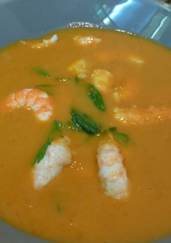 Una foto de Crema de bogavante y cigalas exprés