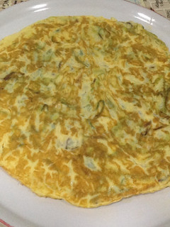 Una foto de Tortilla de ajos tiernos de la iaia
