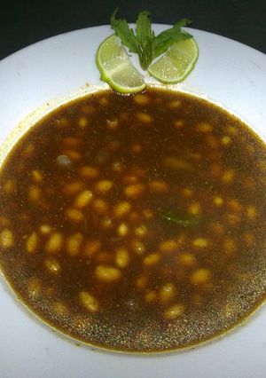 Una foto de Ayocotes con chipotle