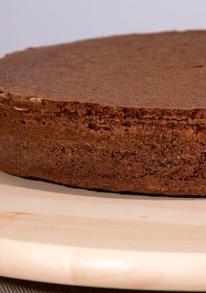 Una foto de TARTA DE CHOCOLATE CON ESENCIA DE ROSAS