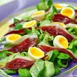 Ensalada de anchoas, jamón de pato y berros