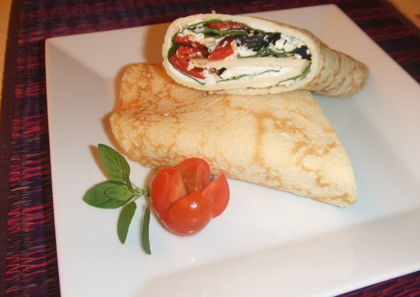 Crepê nogada de espinacas y requesón