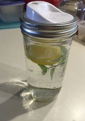 Una foto de Agua fresca de limón