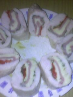 Una foto de Supremas rellenas de jamón, queso y morrones