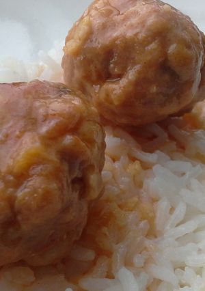 Una foto de Albóndigas de pollo y pavo con mango