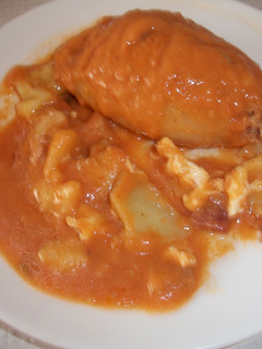 Foto principal de Calamares en salsa con relleno de pelotas murcianas