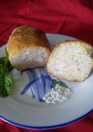 Una foto de Arancini "a la japonesa"