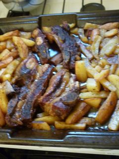 Una foto de Carne al horno con papas