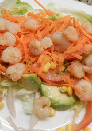 Una foto de Ensalada de aguacate