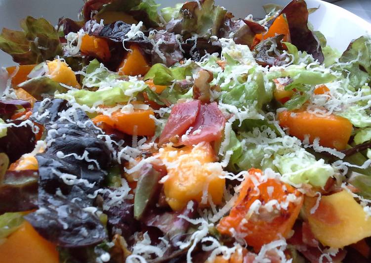 Ensalada de calabaza y mango con jamón