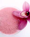 Lassi de frutas rojas y maracuyá