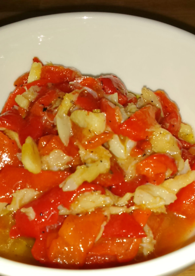 Una foto de Bacalao con pimiento rojo (Esgarraet valenciano)