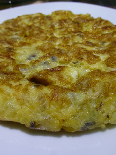 Una foto de Tortilla de patata con champiñones