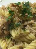 Fusilli con tonno (atún)