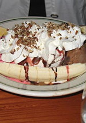 Una foto de Helado banana split
