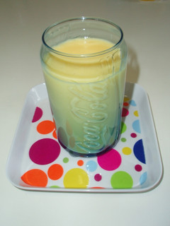 Una foto de Batido de mango y piña